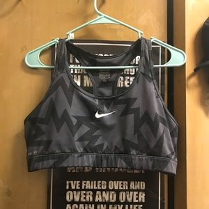 Nike Vintage Sports Bra - black and grey size xl